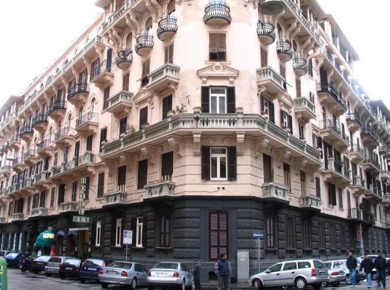 Rex Lifestyle Hotel Napoli Esterno foto